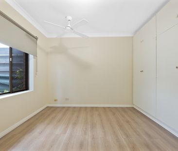 Bright & Spacious 4-Bedroom! - Photo 6