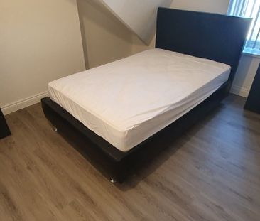 32 (7-BED) Kings Road, Canton, Cardiff, CF11 9DA - Photo 6