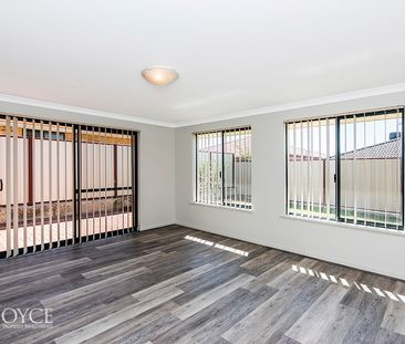 14 Bethwyn Circuit, Madeley WA 6065 - Photo 1