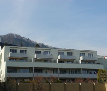 "3.5 Zimmer-Wohnung an zentraler Lage zu vermieten" - Photo 1