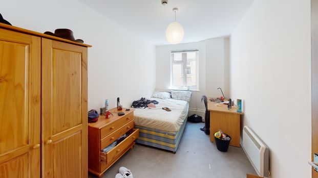 Student Properties to Let - Photo 1