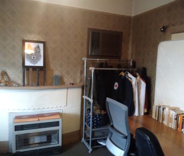 Brunswick West - Photo 1