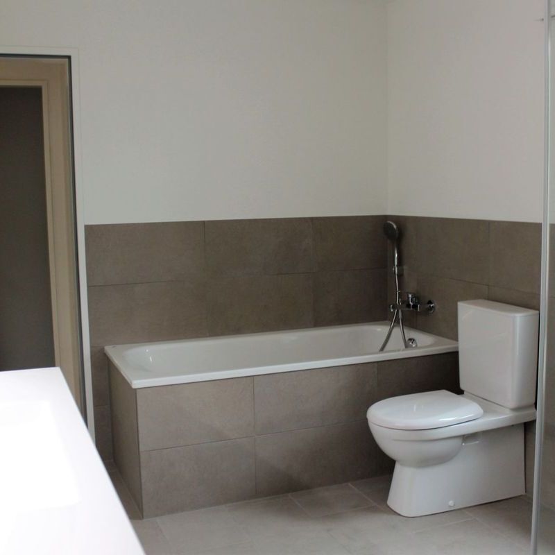 4.5 Ziimmer-Wohnung mit Traumküche, Balkon + Abendsonne - Photo 1