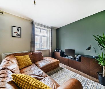 2 bedroom flat to rent - Photo 6