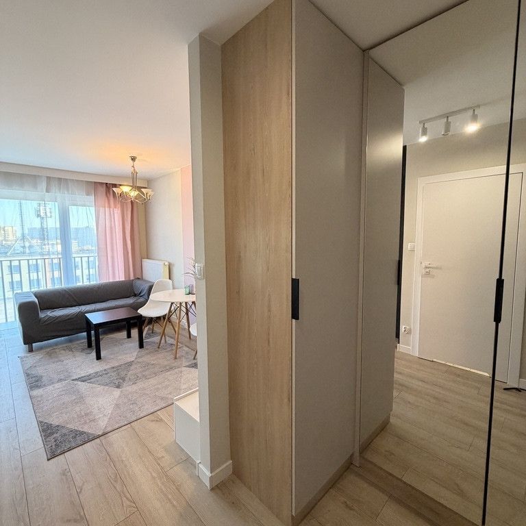 Nowoczesne 2-pokojowe mieszkanie z balkonem - Фото 1