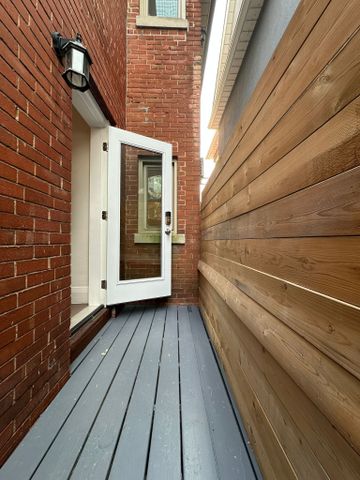 For Lease - 46 Bartonville Avenue Unit# Main, Toronto, Ontario - Photo 5