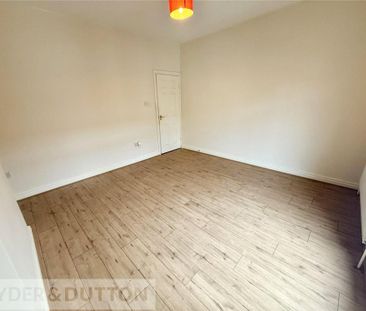 2 bedroom terraced house to rent - Photo 6