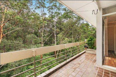 Spacious Three-Bedroom Apartment in Prime Epping Location - Photo 3