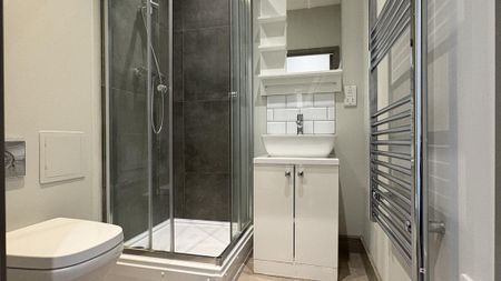 Studio to rent - Photo 5