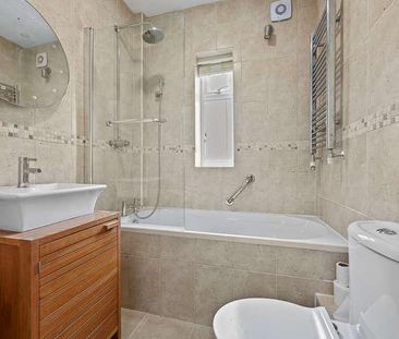 Station Road, Gerrards Cross, Buckinghamshire, SL9 - Photo 1