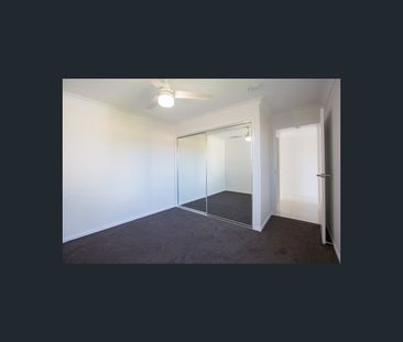 13 Conochie Place, Pimpama, Qld 4209 - Photo 5