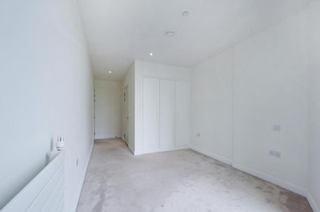 3 bedroom apartment to rent - Photo 3