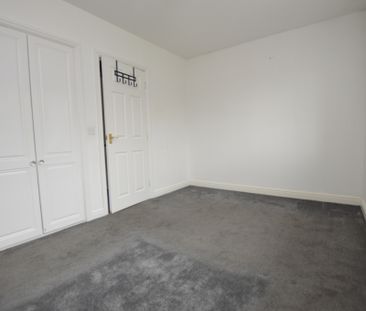 2 Bedroom Semi-Detached House - Photo 6