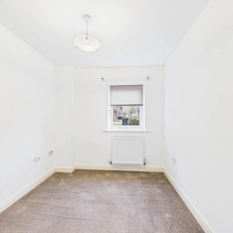 2 bedroom semi-detached house to rent - Photo 1