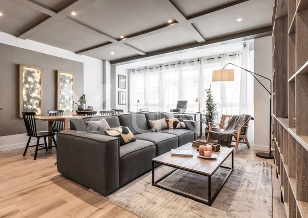 Calle de Manuel Cortina, Madrid, Community of Madrid 28010