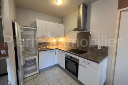 T2 PROCHE CENTRE VILLE +GARAGE - Photo 5