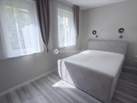 Kiadó újszerű állapotú lakás - Budapest II. kerület - Photo 5