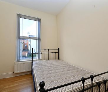 Apt 2, 17 Wellesley Avenue, Belfast, BT9 6DG - Photo 2