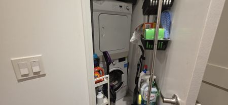 For Lease - 26 Gibbs Road Unit# 201, Toronto, Ontario - Photo 4