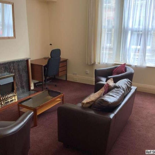 Union Street, Newton Abbot, Devon, TQ12 - Photo 1