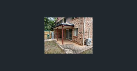 3-bedroom townhouse - Photo 5