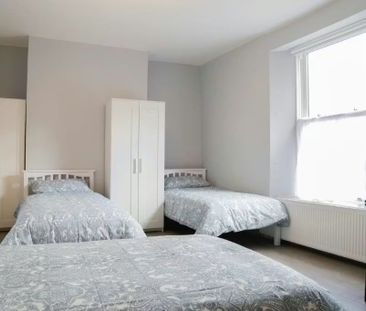 Royal Canal Terrace, Dublin - Photo 4