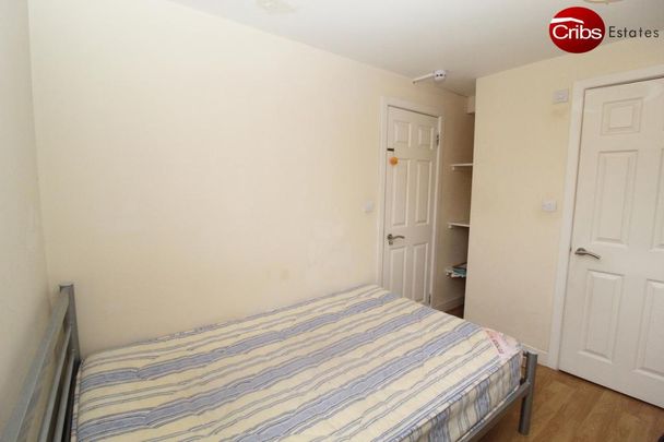 5 bedroom flat share to rent - Photo 1