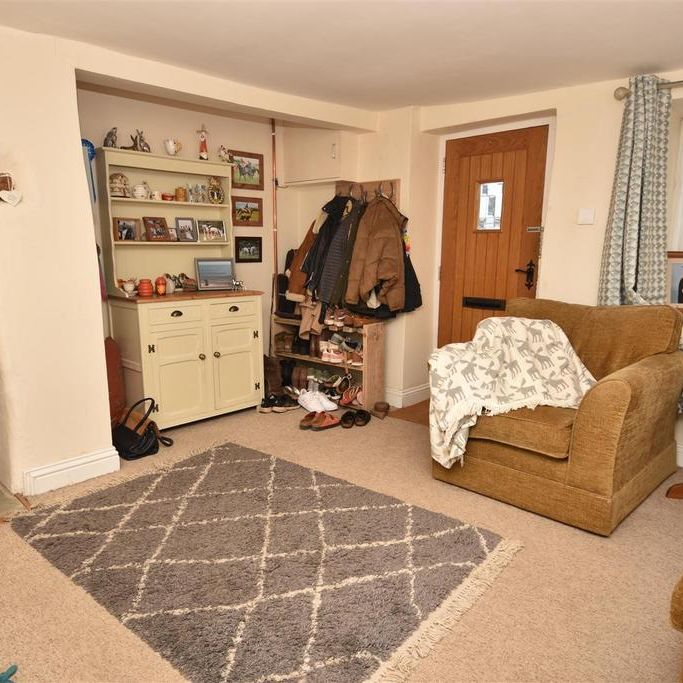 2 bedroom terraced house to rent - Photo 1