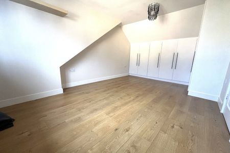 Derwent Close, WATFORD - Photo 4