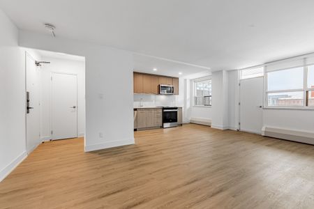 For Lease - 135 Tyndall Avenue Unit# 815, Toronto, Ontario - Photo 3