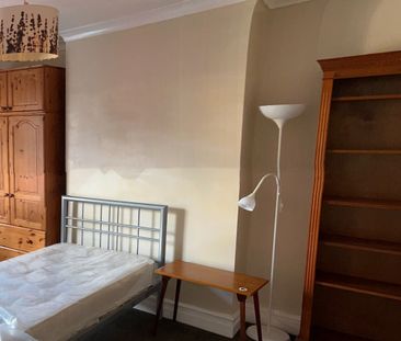 2 Bed Flat, The Old Bakery, LU1 - Photo 4