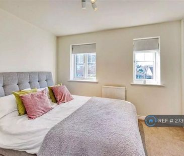 2 bedroom semi-detached house to rent - Photo 6