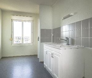 Appartement – Type 4 – 77m² – 381.5 € – LE BLANC - Photo 2