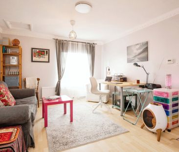 West Lee, Cowbridge Road East, Caerdydd, CF11 - Photo 5