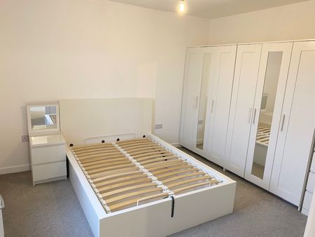 The Risings, Old St Mellons - Photo 4