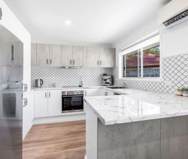 Spacious Single-Level Home By The Bay - Photo 4