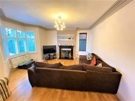 3 bedroom detached house to rent - Photo 2