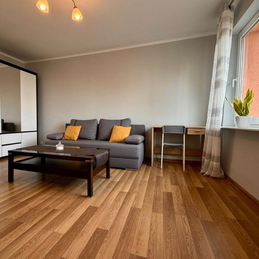 Jasna kawalerka blisko ŚUM - Zdjęcie 1