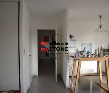 A LOUER A CHANEINS – Villa récente de plain pied sur 437 m² de terr... - Photo 2
