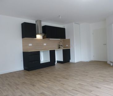 A LOUER : APPARTEMENT TYPE 3 A TOURS NORD Réf • GI-RC-G0477 - Photo 2