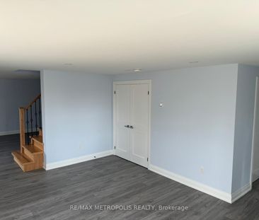 Detached Home For Lease | N8128450 - Photo 3