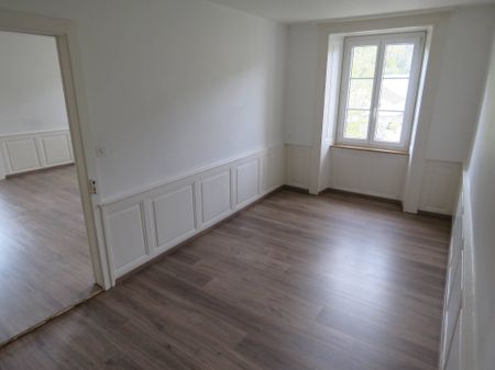 Grand appartement de 4 pièces au centre du village - Photo 5