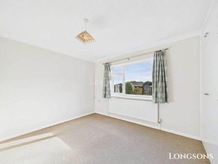 3 bedroom detached bungalow to rent - Photo 5