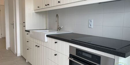 Appartement te huur in Berchem voor € 935 met 2 slaapkamers - Foto 4