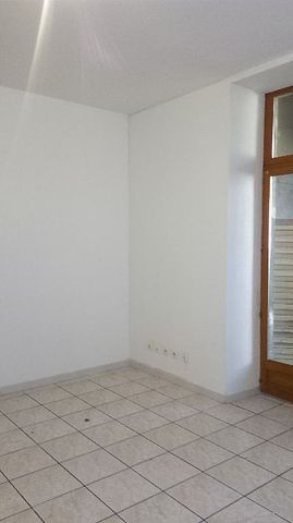 Location appartement 2 pièces, 35.60m², Béziers - Photo 2