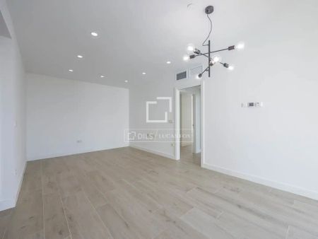 Piso de alquiler en Barrio de Benicalap - Foto 4