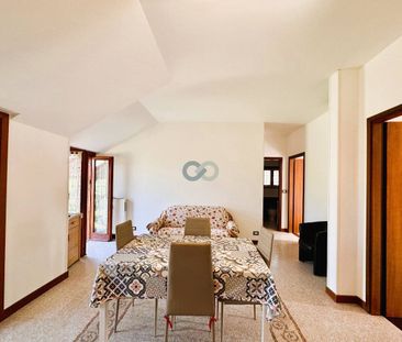 Trilocale viale Guglielmo Marconi 25, Centro, Sirmione - Photo 1