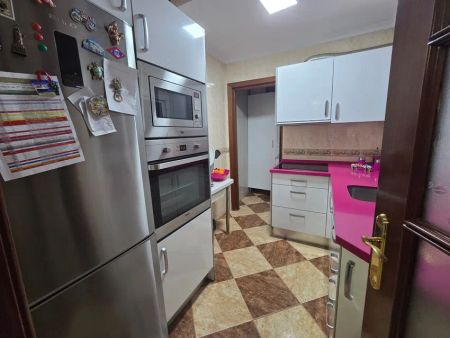 Alquiler de piso en Carretera de Mijas - Photo 2