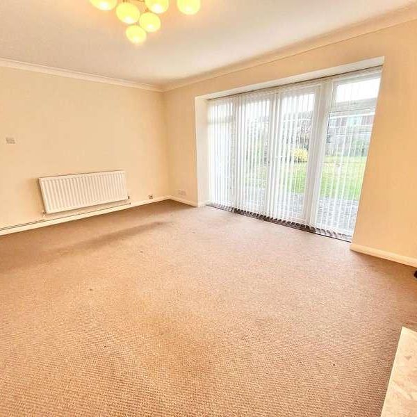 Waterford Road, Shoeburyness, Southend-on-sea, Essex, SS3 - Photo 1