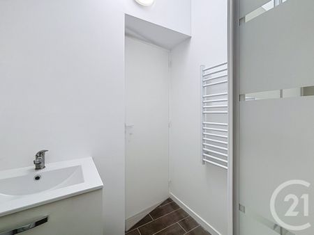 Location Appartement 1 pièce 21m² MELUN 77000 - Photo 3
